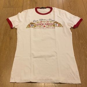 Dsquared T-shirt size SMALL with red accents sz S